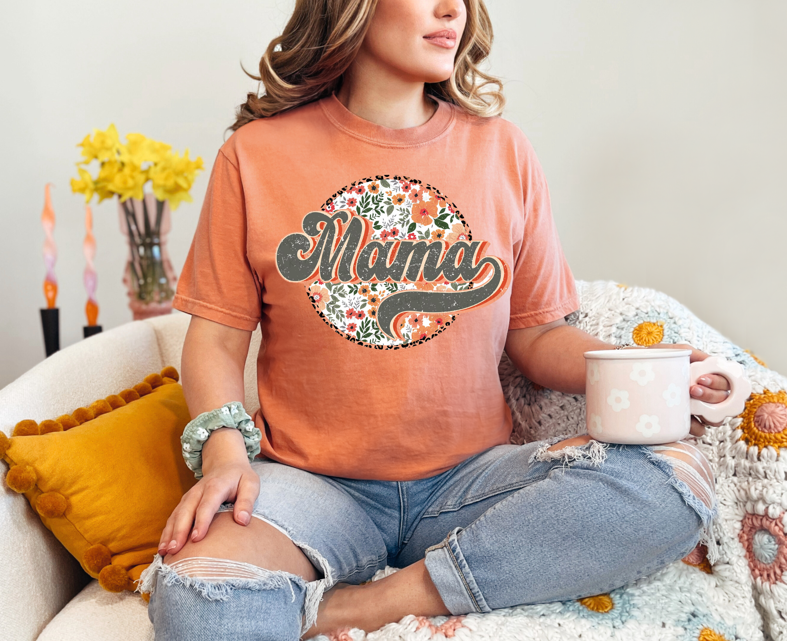 Retro Floral Mama T-Shirt